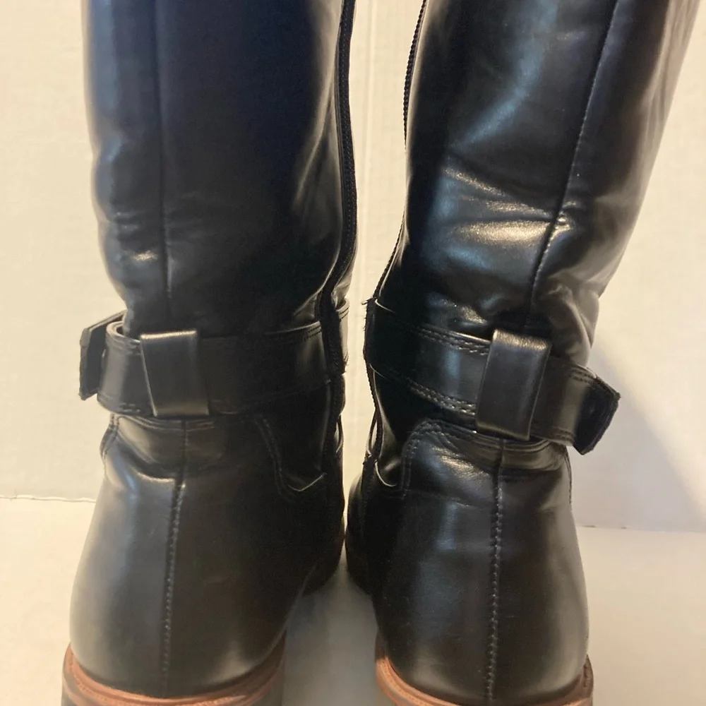 Tommy Hilfiger Black Leather Buckle Women Boot Size 9